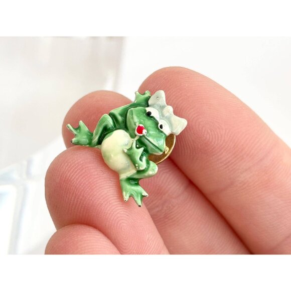 JJ Signed Frog Shaped Figural Enameled Vintage Cute Jewelry Brooch | Lapel Pin - Picture 4 of 15
